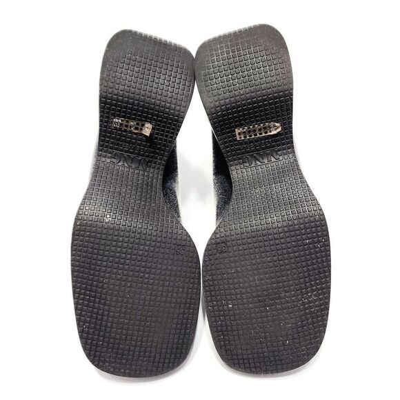 MNG by Mango Women’s Block Heel Velvet Chunky Heel Size 36/5.5 Square Toe Shoes - Picture 9 of 9